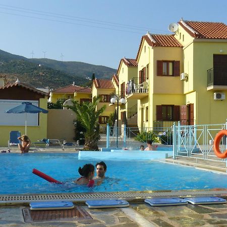Stella Apartments Marathókampos Exterior foto